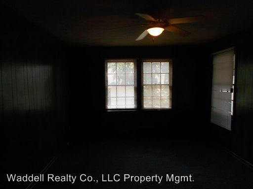 Building Photo - 1710 1/2 Forest Ave