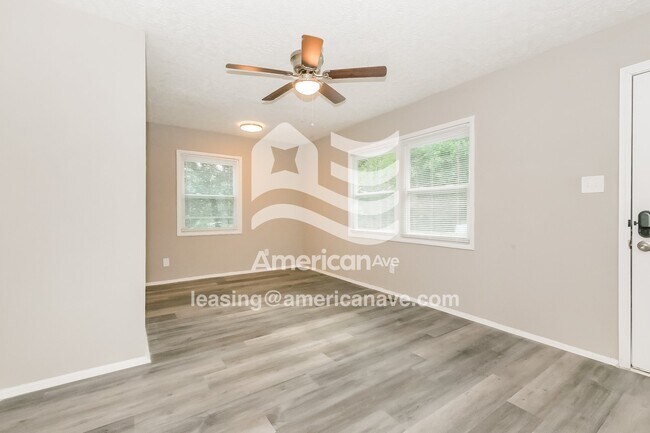 Foto del edificio - 2908 Margaret Dr