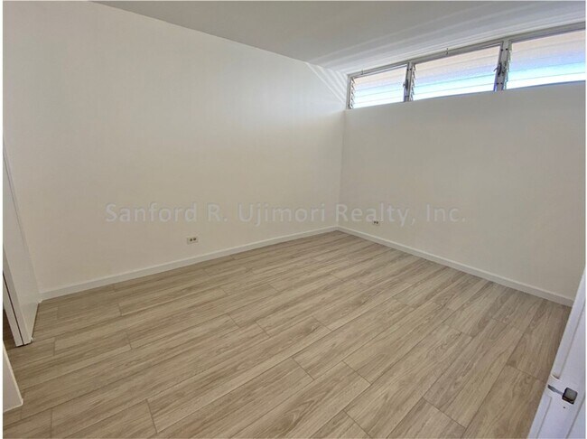 Building Photo - liki5180