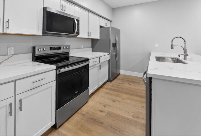 Building Photo - 1520 Independence Way