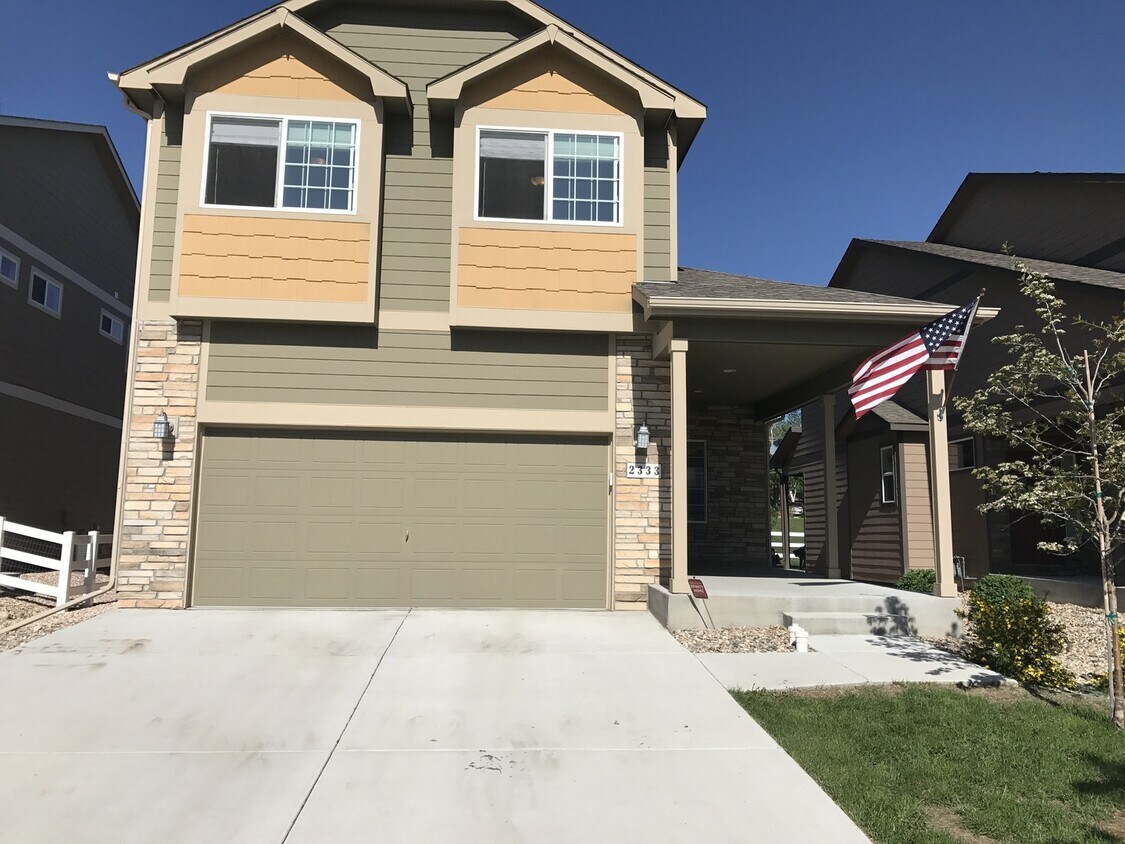 Primary Photo - Must-see stunning home! Won't last long!