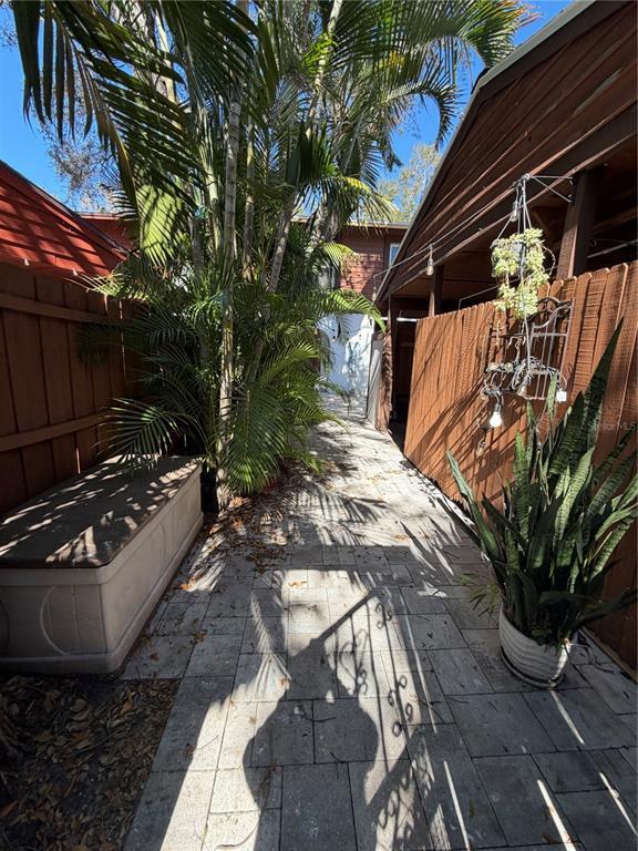 Foto del edificio - 799 Fairwood Ln