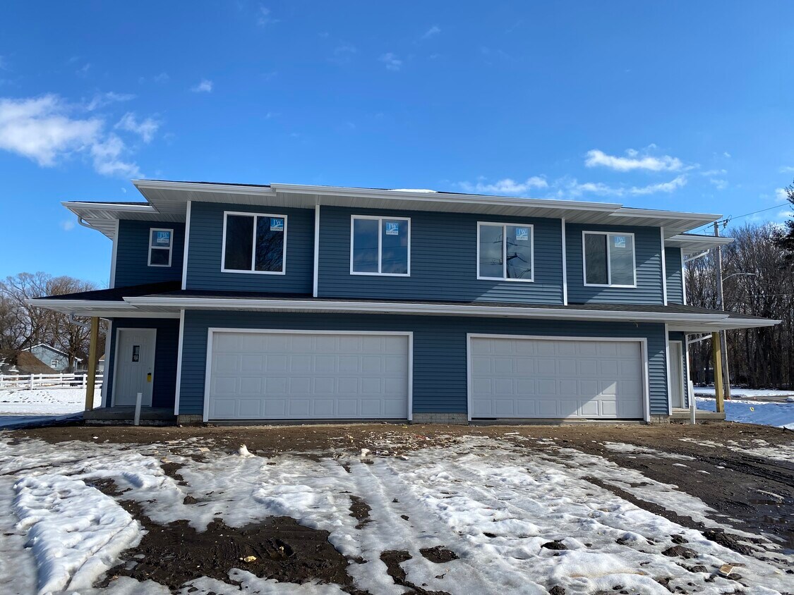 5737 NW 54th Ct, Johnston, IA 50131 House Rental in Johnston, IA