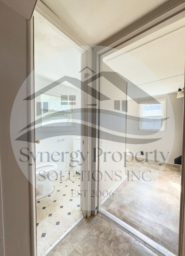 Foto del edificio - Crestline Home Available Now