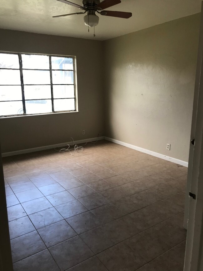 Foto del edificio - 1829 Morgan Ln