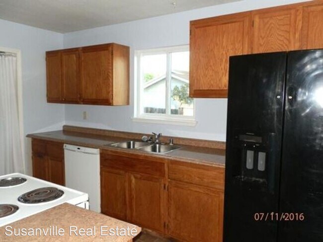 Building Photo - 3 br, 1 bath House - 470-780 Cottonwood Rd.
