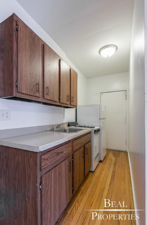 Foto del edificio - 1 bedroom in CHICAGO IL 60657