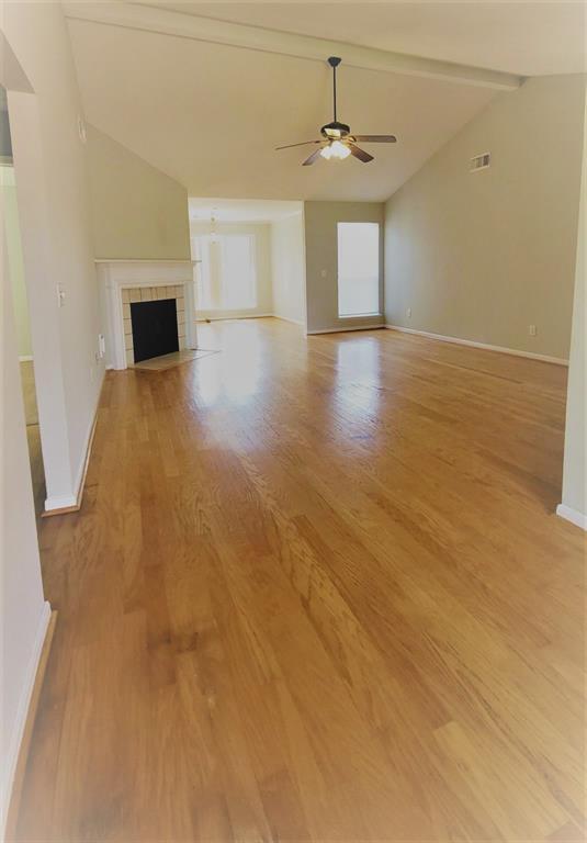 Building Photo - 18046 Berry Branch Dr