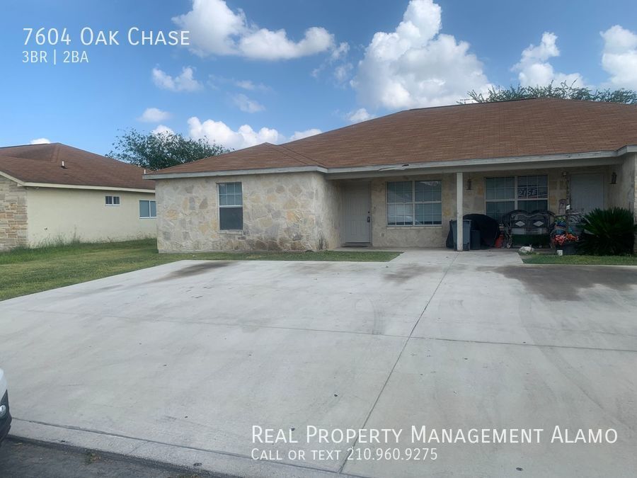 Foto principal - 7604 Oak Chase