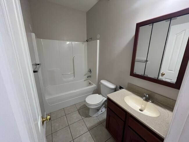 Building Photo - Leasing for 25/26 School Year