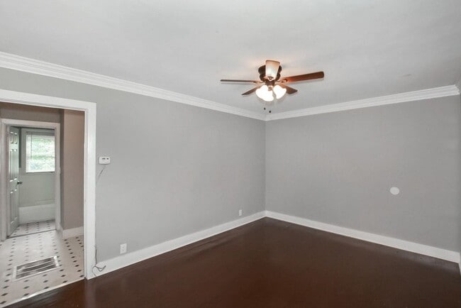 Building Photo - 2 br, 1 bath House - 172 First St SW