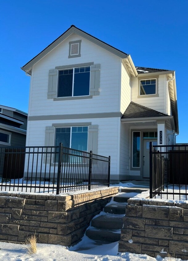 Building Photo - 63070 Cole Rd