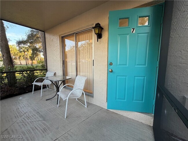 Foto del edificio - 4210 Looking Glass Ln