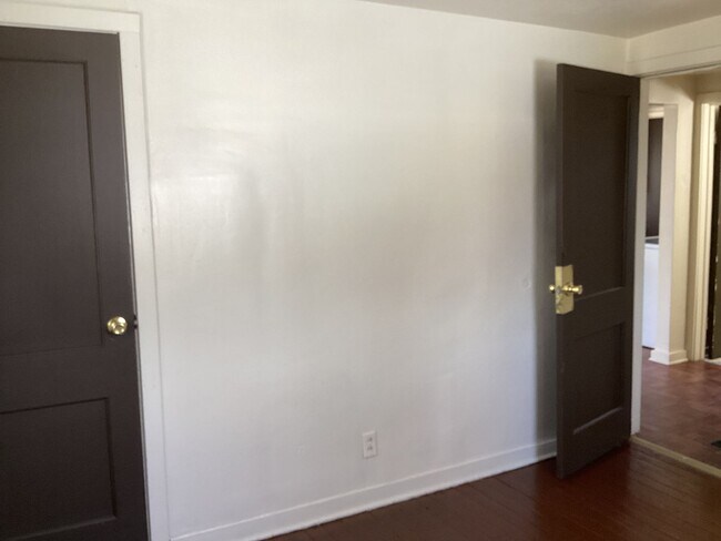 Foto del edificio - 4947 N 54th St
