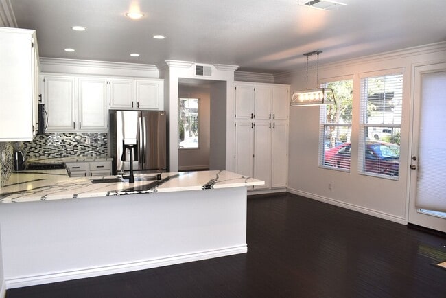 Building Photo - 3 Bedroom 2.5 Bath Detached 2 Story Home- Gated Community- Countryside-Otay Ranch