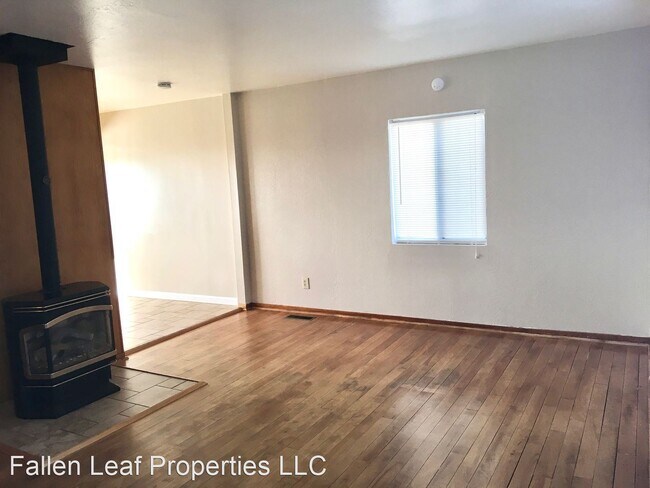 Building Photo - 2 br, 1 bath House - 679 Santa Maria Rd