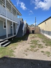 Building Photo - 910 37th St