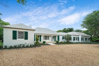 Building Photo - 1008 N Ocean Blvd