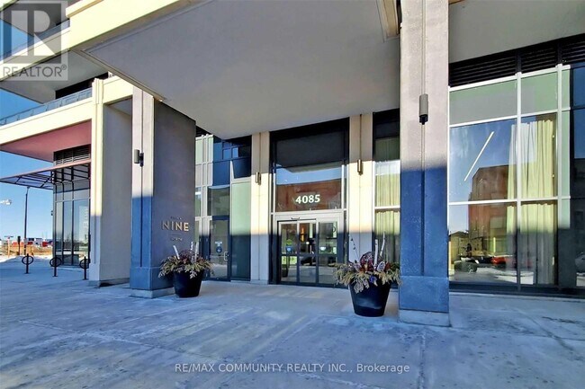 Photo du bâtiment - 4085 Parkside Village Dr