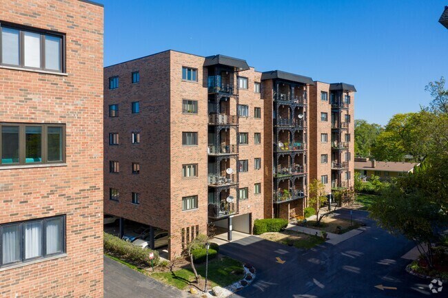 Foto del edificio - Building J