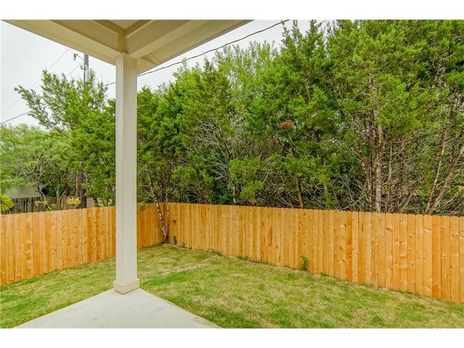 Building Photo - 3304 Thomas Kincheon St