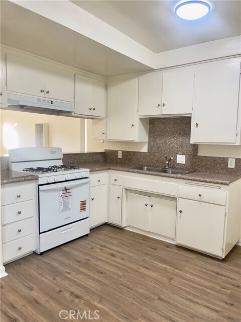 Foto del edificio - 525 E Olive Ave