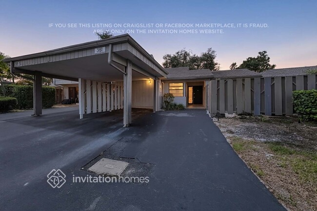 Building Photo - 381 Wildwood Ln E