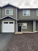 Building Photo - 315 Cedar St