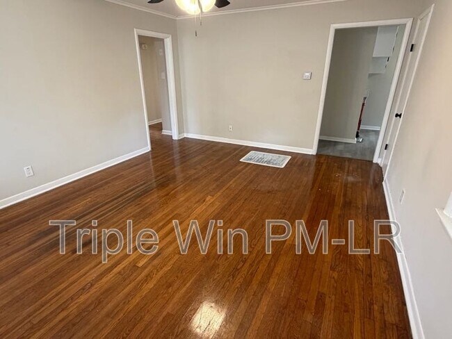 Foto del edificio - 2204 S Monroe St