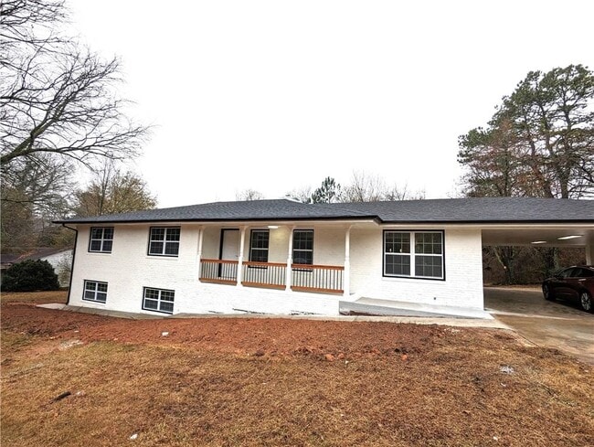 Building Photo - 11170 Cumming Hwy