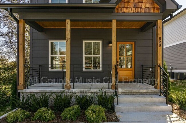 Foto del edificio - 528 Meade Ave