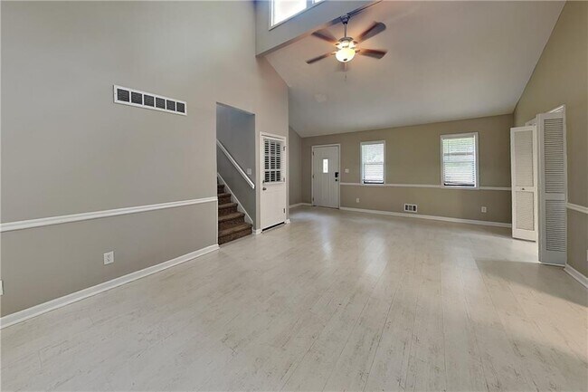 Foto del edificio - 4462 Old Mabry Pl