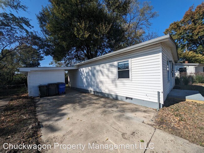 Building Photo - 3 br, 1 bath House - 95 Van Buren Drive,
