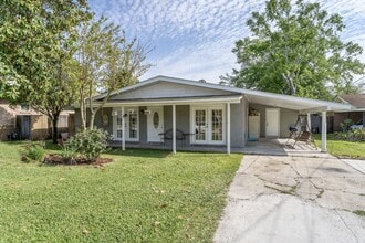 Building Photo - 346 Cumberland Dr
