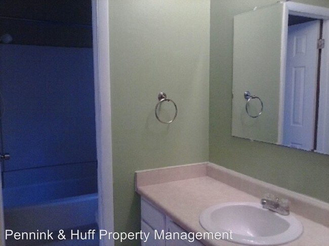 Building Photo - 2012 Cobblestone Pl