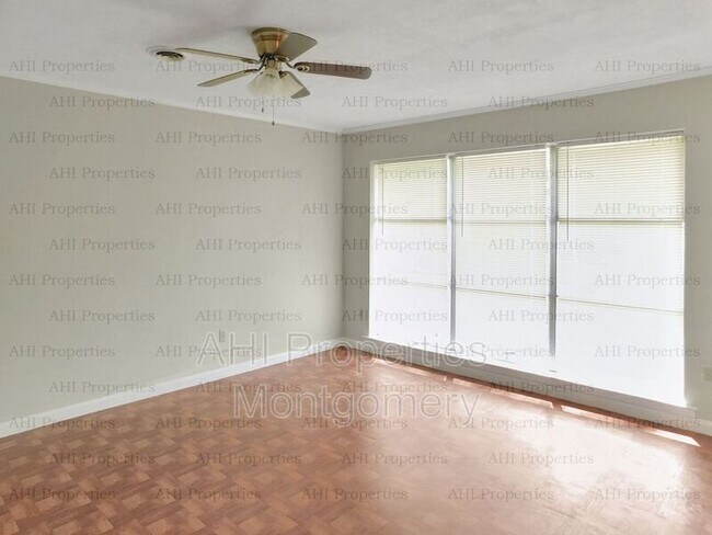 Foto del edificio - 1311 Marlowe Dr