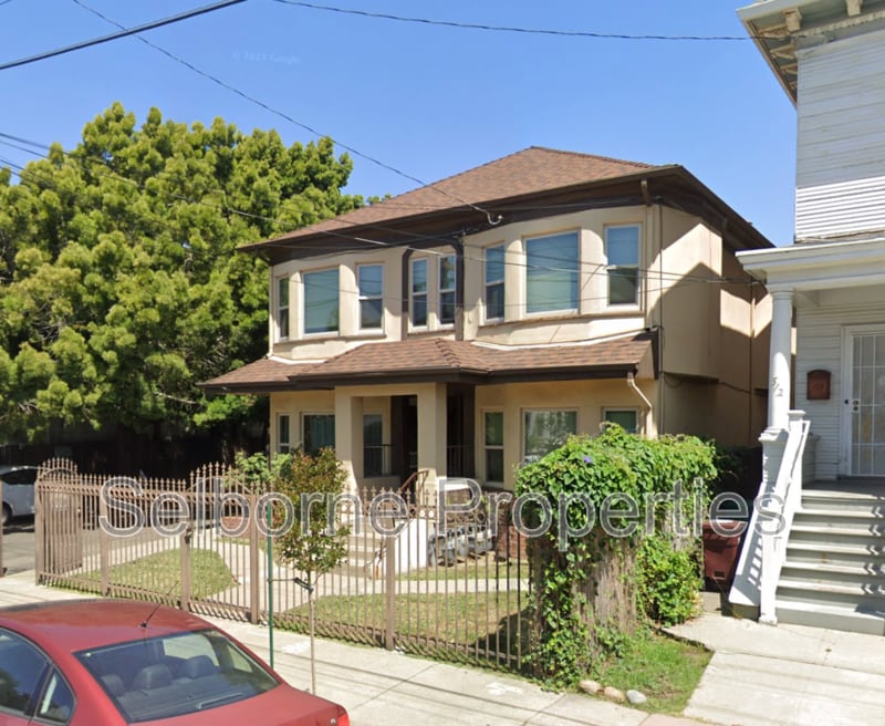 Primary Photo - 524 41st St