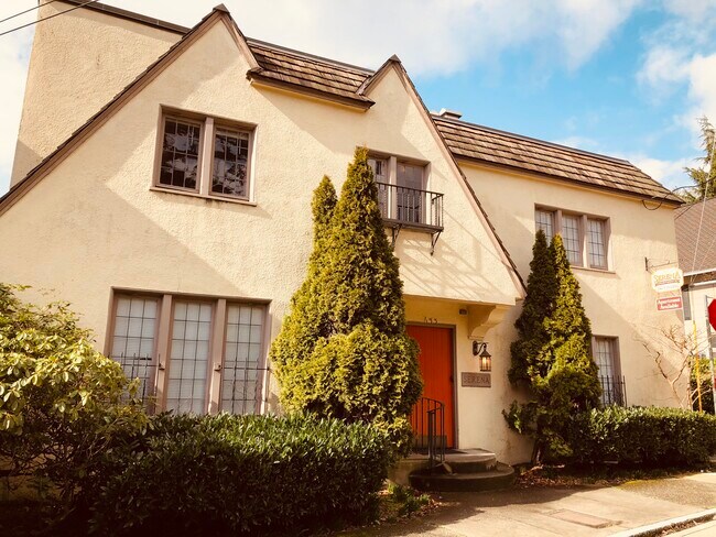 Foto del edificio - 633 12th Ave E