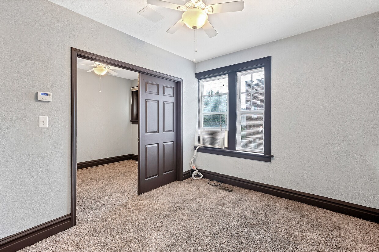 4219 Neosho St Unit 202, St. Louis, MO 63116 Apartment for Rent in St