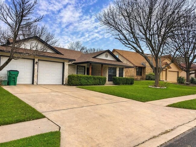 Foto del edificio - 2007 Crystal Shore Dr