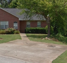 Building Photo - 1058 Northpointe Cir