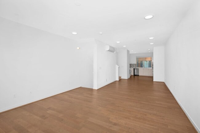 Photo - 1478 159th Pl NE Townhome