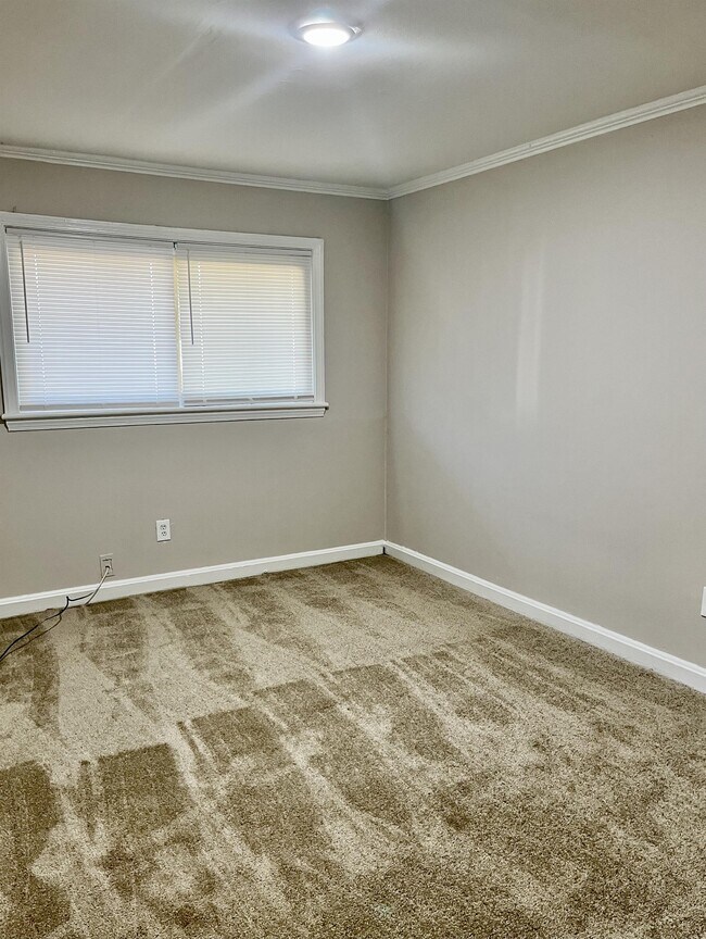 Photo - 2703 Wingate Ave House