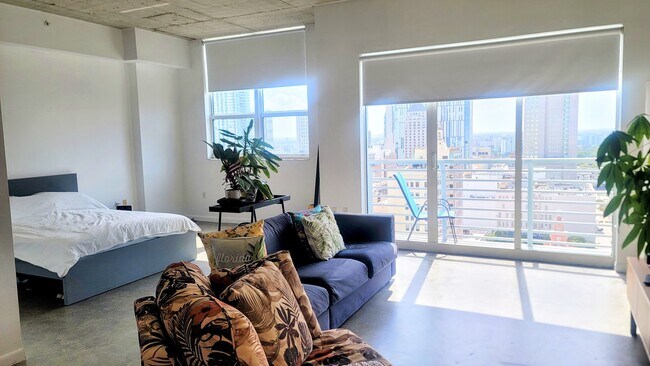 Foto del edificio - 133 NE 2nd Ave