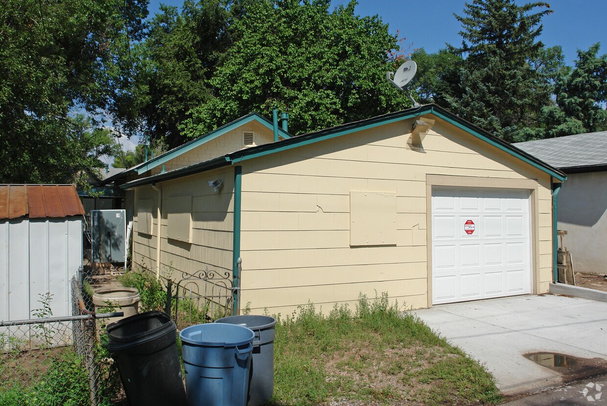 Foto del edificio - 2220 E Willamette Ave