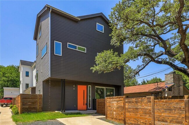 Building Photo - 2500 Southland Dr