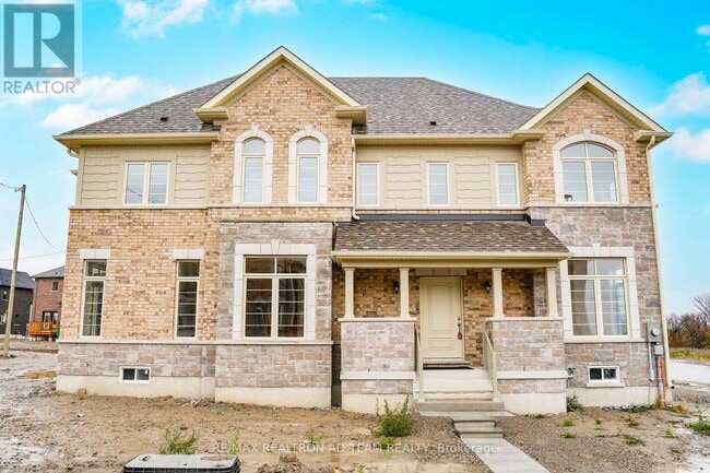 Building Photo - 3035 Turtlecreek Pl