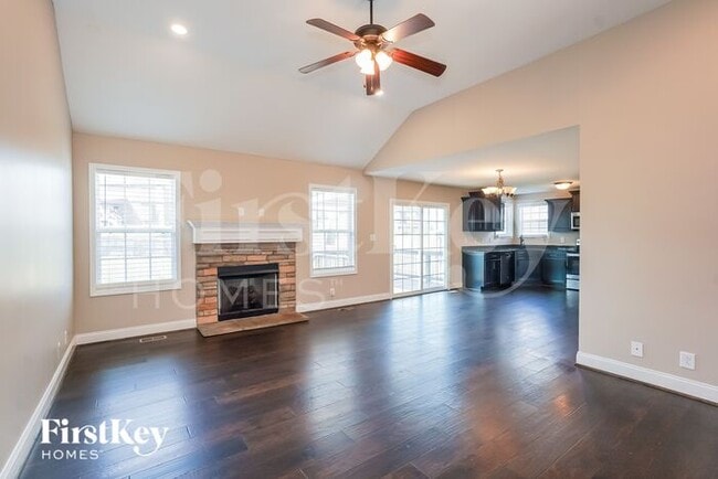 Building Photo - 467 Mirren Cir