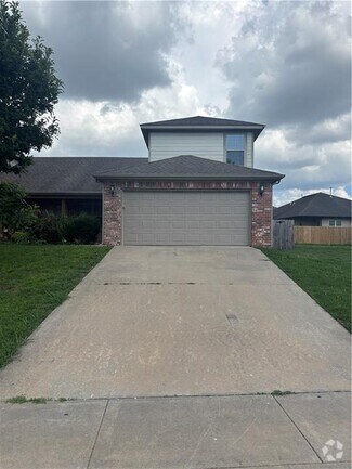 Building Photo - 212 Copper Oaks Dr
