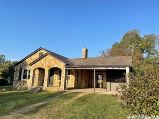 Building Photo - 317 Castleberry Rd